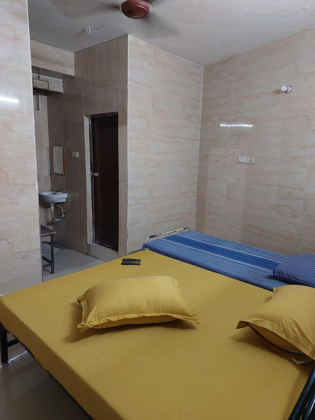 Hotel St Xavier Always à Chennai Extérieur photo